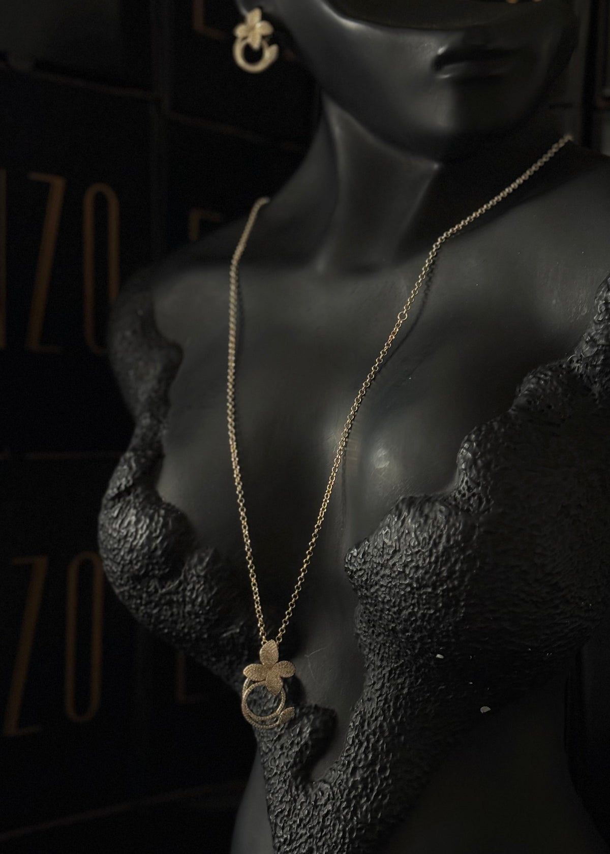 Collier FLEUR DORÉE + Boucles
