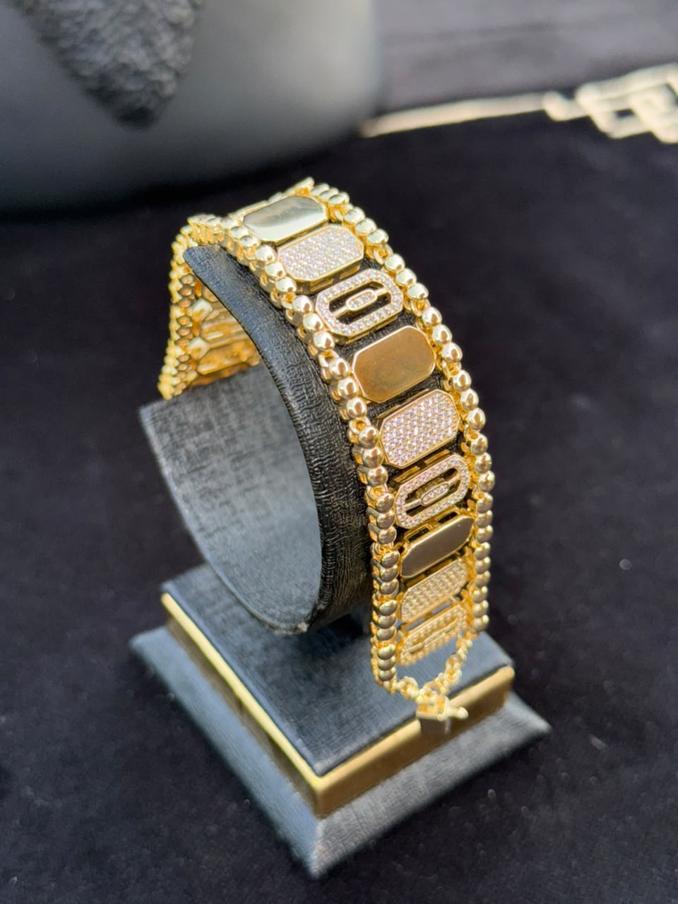 Bracelet Manchette Éclat d’OR