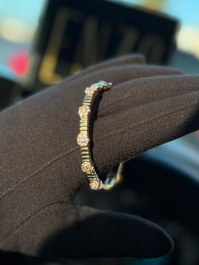Bracelet Jonc Éclat Floral (5.5 CM)